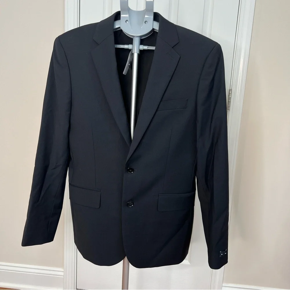 ! NWT. Express Modern Tech Suit Jacket